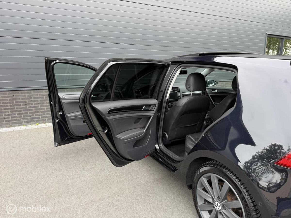Volkswagen Golf Volkswagen Golf 1.4 TSI ACT DSG Highline FULL OPTIONS !!