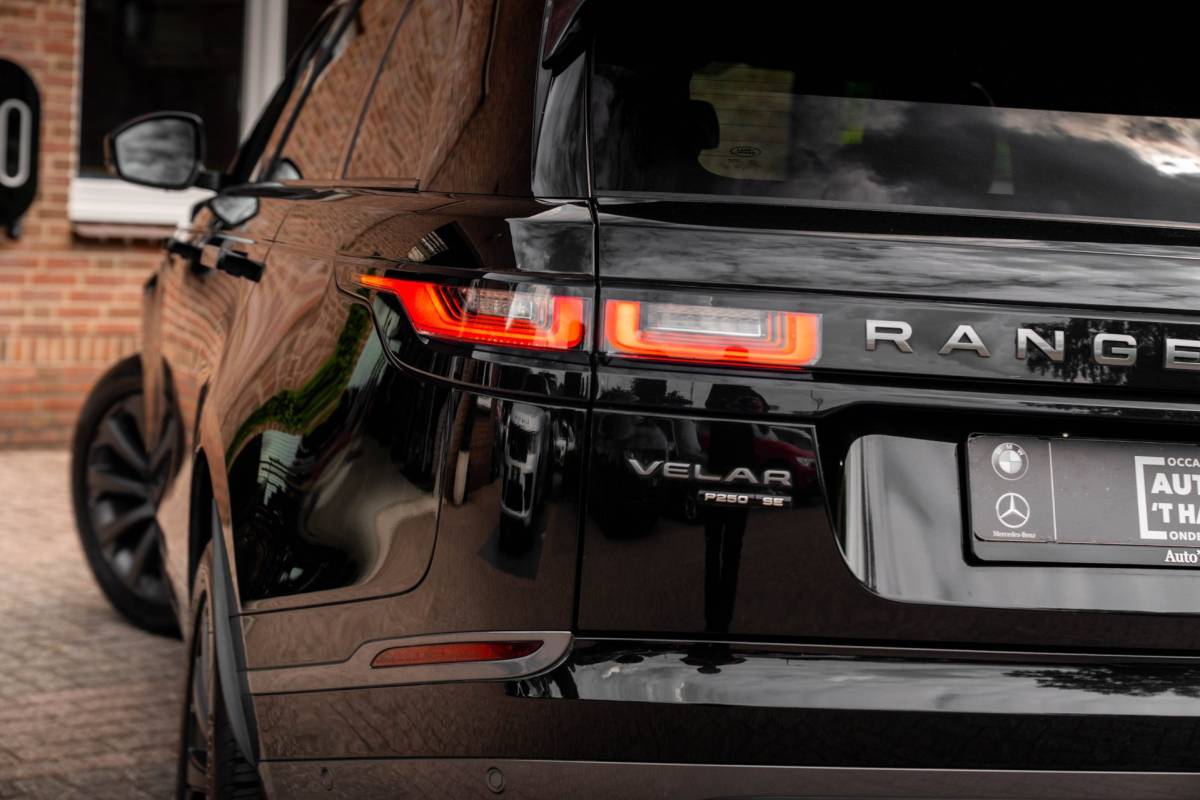 Land Rover Range Rover Velar Land Rover Range Rover Velar 2.0 P250 Turbo AWD R-Dynamic SE 250 PK Camera Meridian Keyless Stoel/stuurverw. 20”