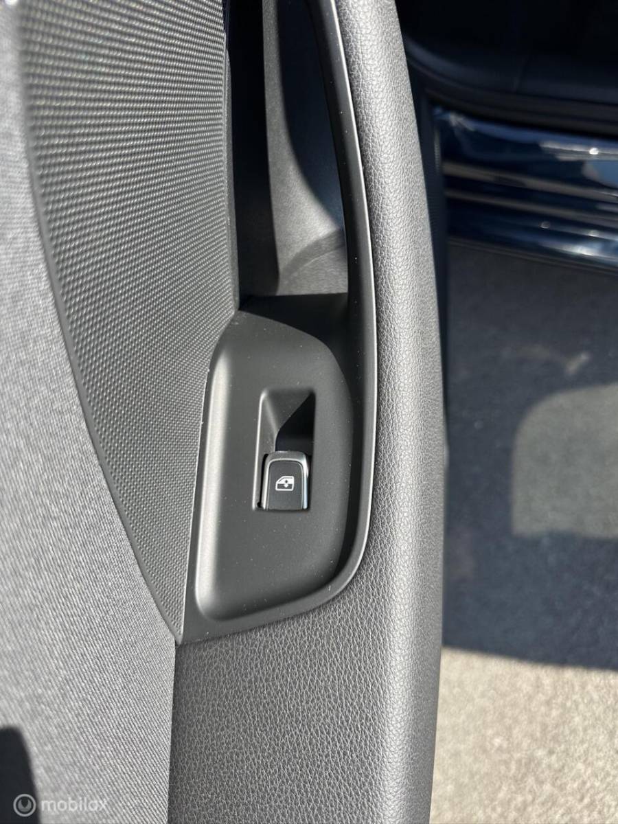 Audi A3 Audi A3 Sportback 1.0 TFSI Sport CLIMA*NAV*PDC*STOELVERW*ENZ