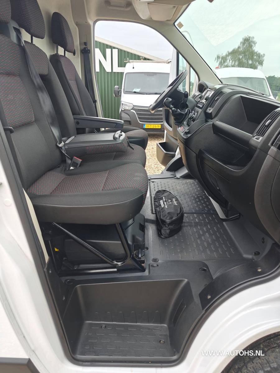 Citroën Jumper Citroen Jumper 2.2 BlueHDi 120 L1H1 Club , lage km , Apk juni 2027 , Euro 6 , 1e Eig. Mooie bus.