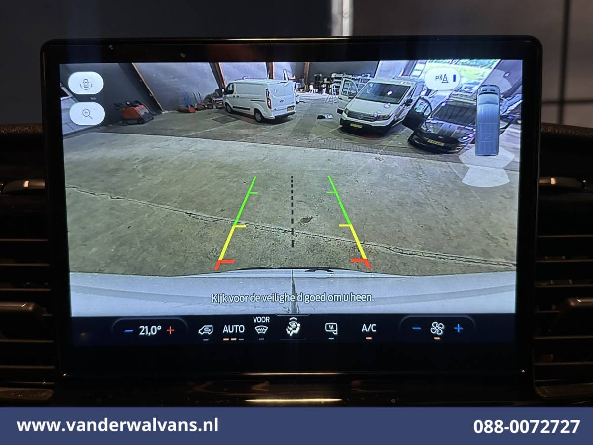 Ford Transit Ford Transit 2.0 TDCI 130pk L3H3 Euro6 Airco | Camera | Apple Carplay | Cruisecontrol Android Auto, Verwarmde Voorruit, Parkeersensoren, Bijrijdersbank