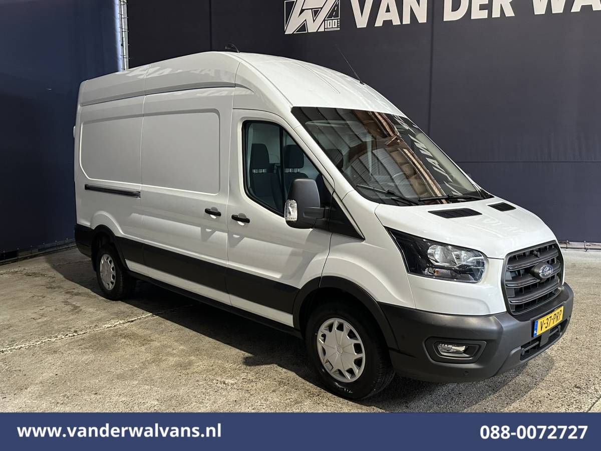 Ford Transit Ford Transit 2.0 TDCI 130pk L3H3 Euro6 Airco | Camera | Apple Carplay | Cruisecontrol Android Auto, Verwarmde Voorruit, Parkeersensoren, Bijrijdersbank