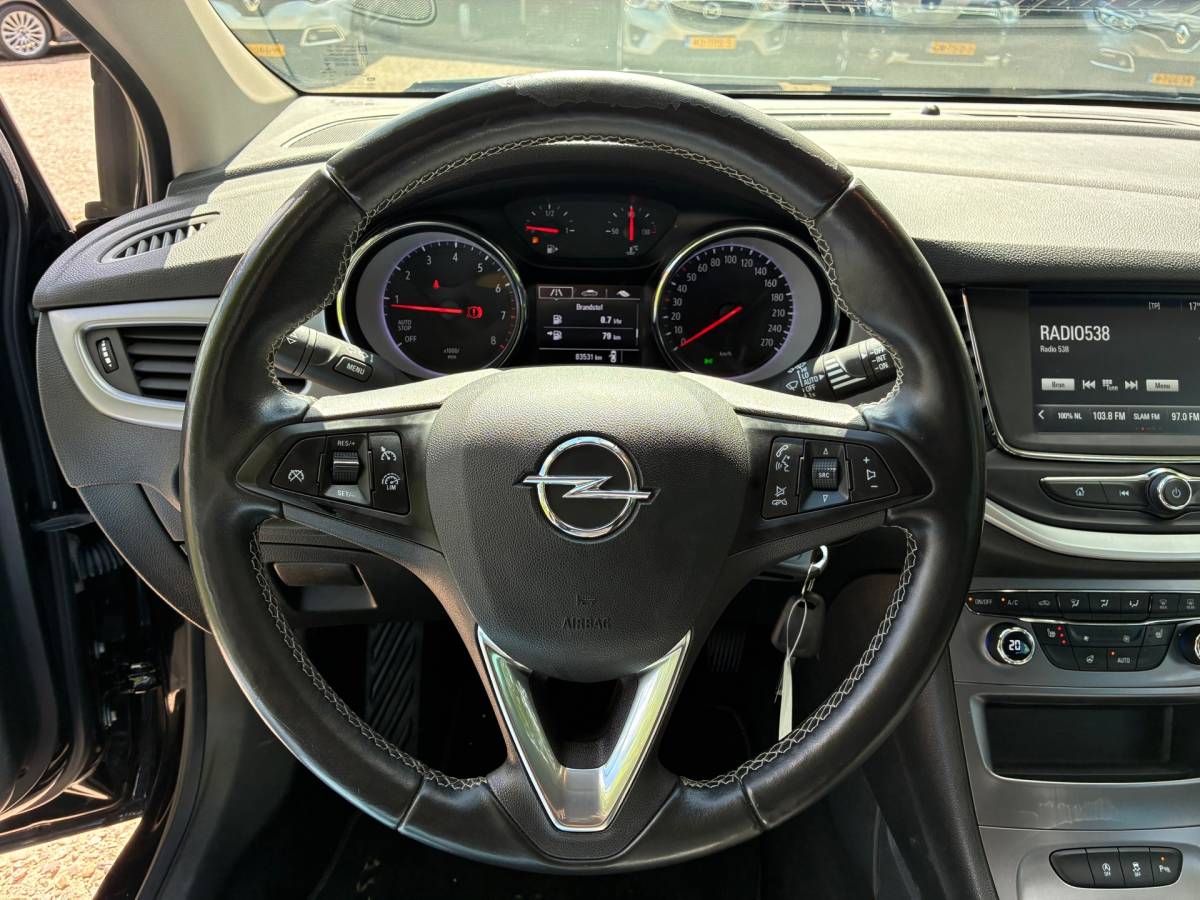 Opel Astra Opel Astra 1.2 Edition | 1e eigenaar + Navi + Camera + Airco nu € 10.975,-!!!