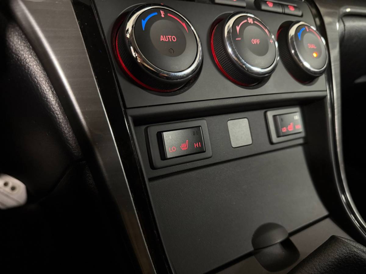 Mazda 6 Mazda 6 Sportbreak 1.8 Exclusive GT *Top onderhouden!* All-season|Stoelverw.|Cruise|PDC|NAP