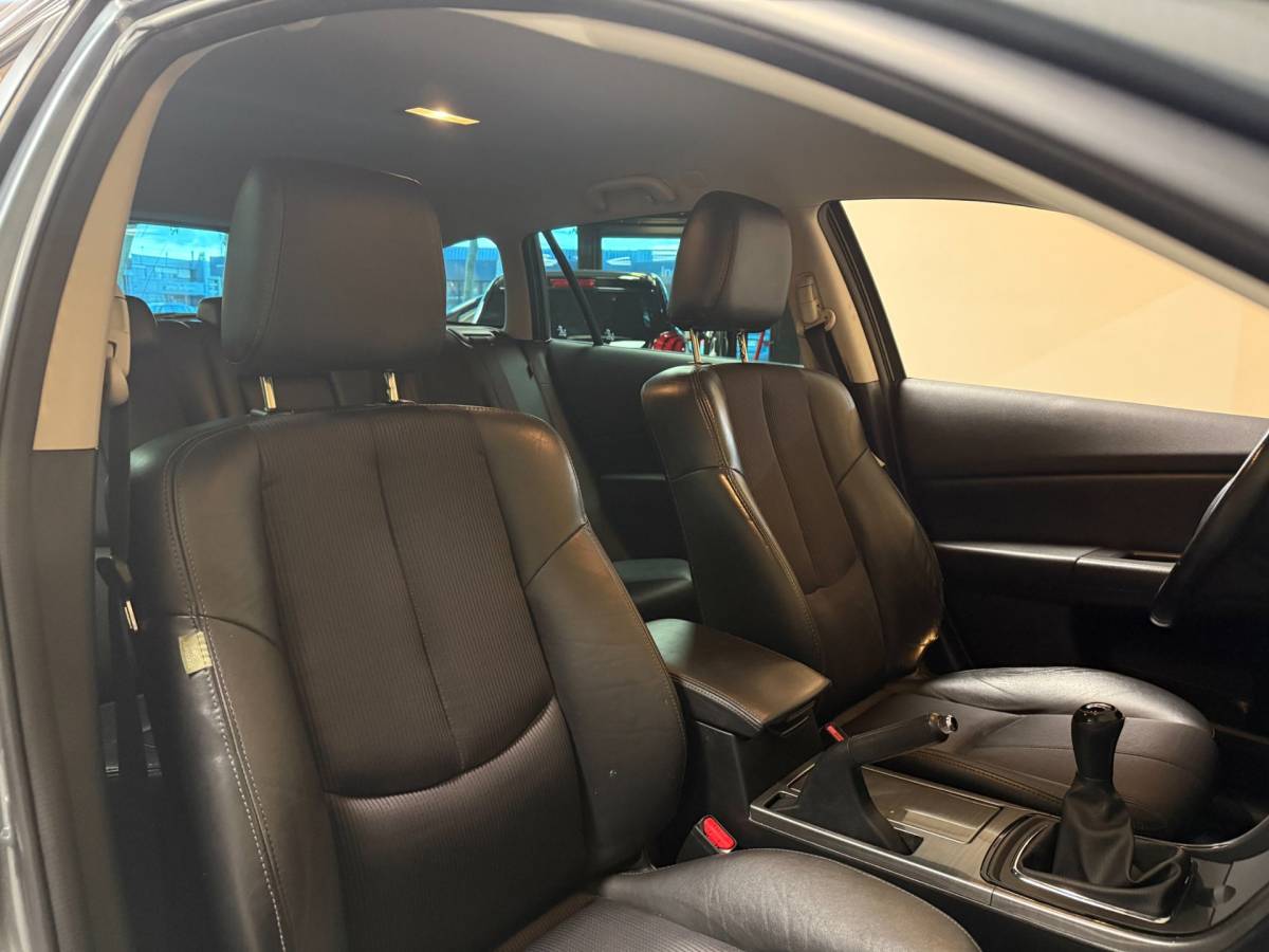 Mazda 6 Mazda 6 Sportbreak 1.8 Exclusive GT *Top onderhouden!* All-season|Stoelverw.|Cruise|PDC|NAP