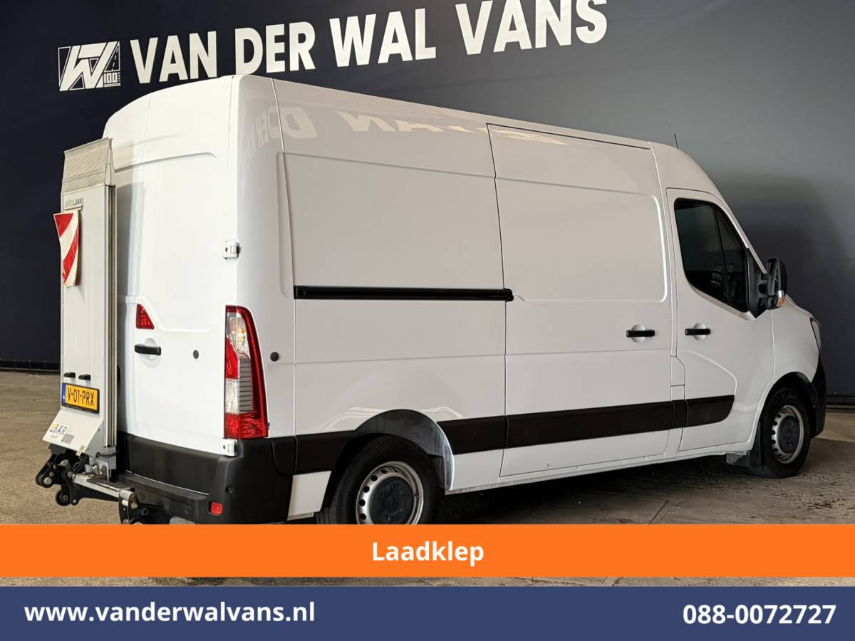 Renault Master Renault Master 2.3 dCi 150pk L2H2 Euro6 Airco | Laadklep | 2x Zijdeur | Camera | Navigatie | LED | Cruisecontrol Parkeersensoren, Bijrijdersbank