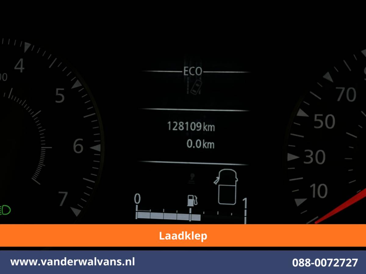 Renault Master Renault Master 2.3 dCi 150pk L2H2 Euro6 Airco | Laadklep | 2x Zijdeur | Camera | Navigatie | LED | Cruisecontrol Parkeersensoren, Bijrijdersbank