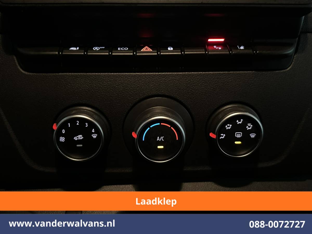 Renault Master Renault Master 2.3 dCi 150pk L2H2 Euro6 Airco | Laadklep | 2x Zijdeur | Camera | Navigatie | LED | Cruisecontrol Parkeersensoren, Bijrijdersbank