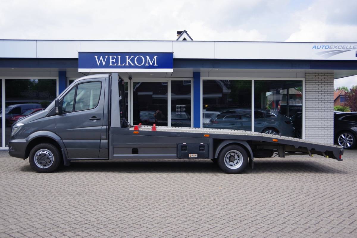 Mercedes-Benz Sprinter Mercedes-Benz Sprinter 316 2.2 CDI 432 luchtvering trekhaak stoelverwarming