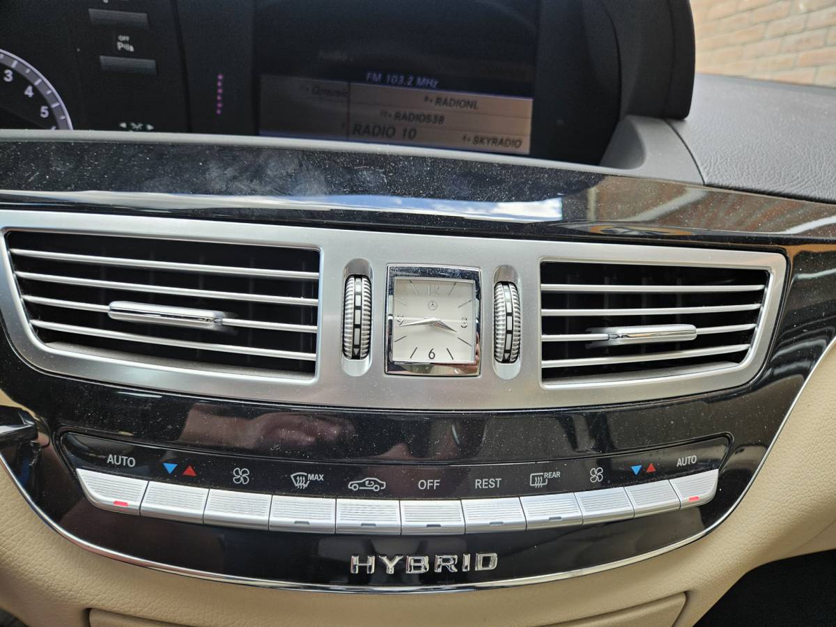 Mercedes-Benz S-Klasse Mercedes-Benz S-klasse 400 HYBRID