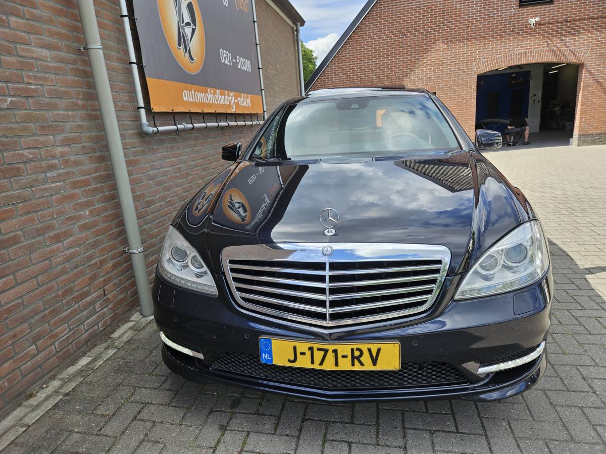 Mercedes-Benz S-Klasse Mercedes-Benz S-klasse 400 HYBRID