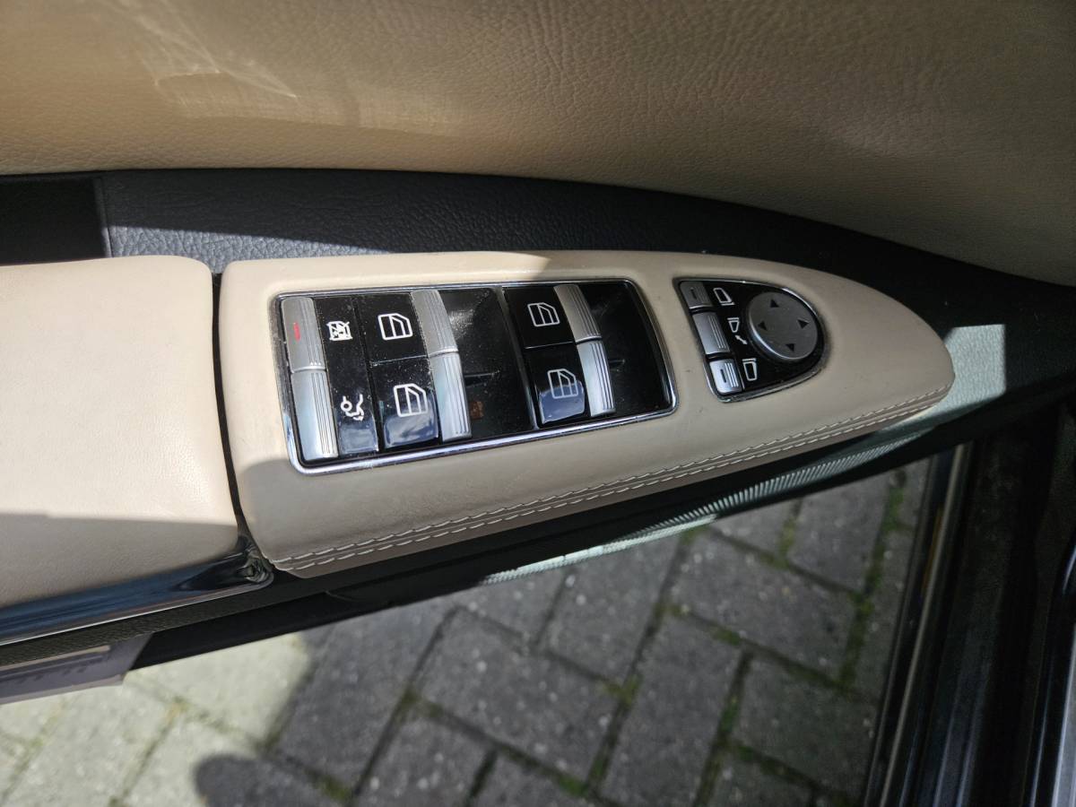 Mercedes-Benz S-Klasse Mercedes-Benz S-klasse 400 HYBRID