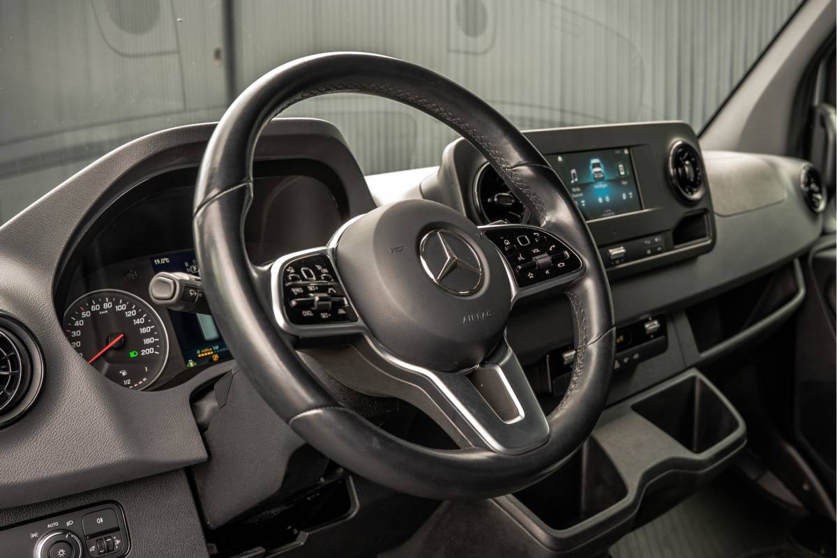 Mercedes-Benz Sprinter Mercedes-Benz Sprinter 317 CDI RWD L2H1 | 170 PK | Automaat | 1e Eigenaar | Cruise | Camera | Mbux | PDC | Climatronic
