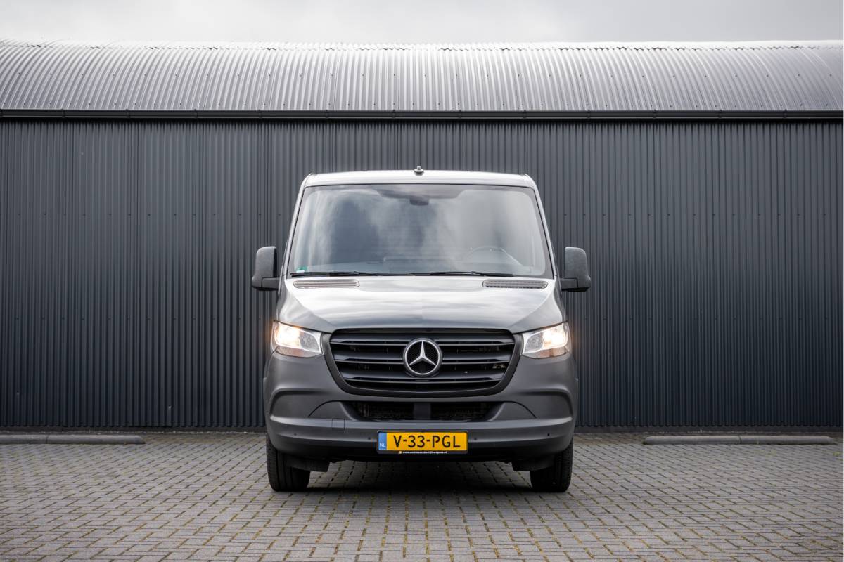 Mercedes-Benz Sprinter Mercedes-Benz Sprinter 317 CDI RWD L2H1 | 170 PK | Automaat | 1e Eigenaar | Cruise | Camera | Mbux | PDC | Climatronic