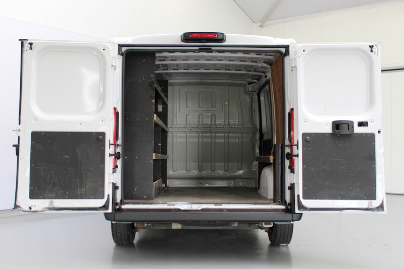 Fiat Ducato Fiat Ducato 30 2.2 MultiJet L1H1 141PK, RIJKLAAR  | CAMERA | AIRCO | DAB | 3 PERSOONS