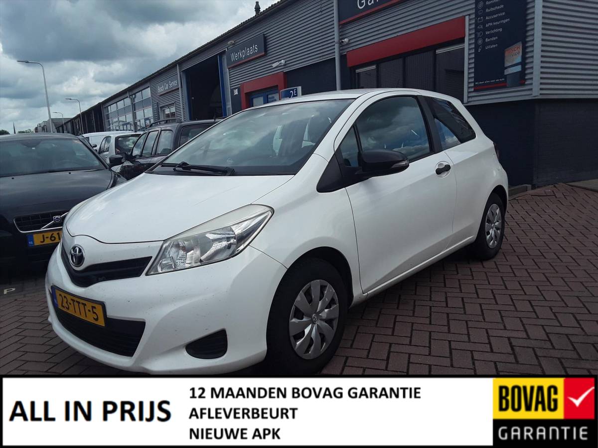 Toyota Yaris TOYOTA Yaris 1.0 12v VVT-i 69pk 3D Access