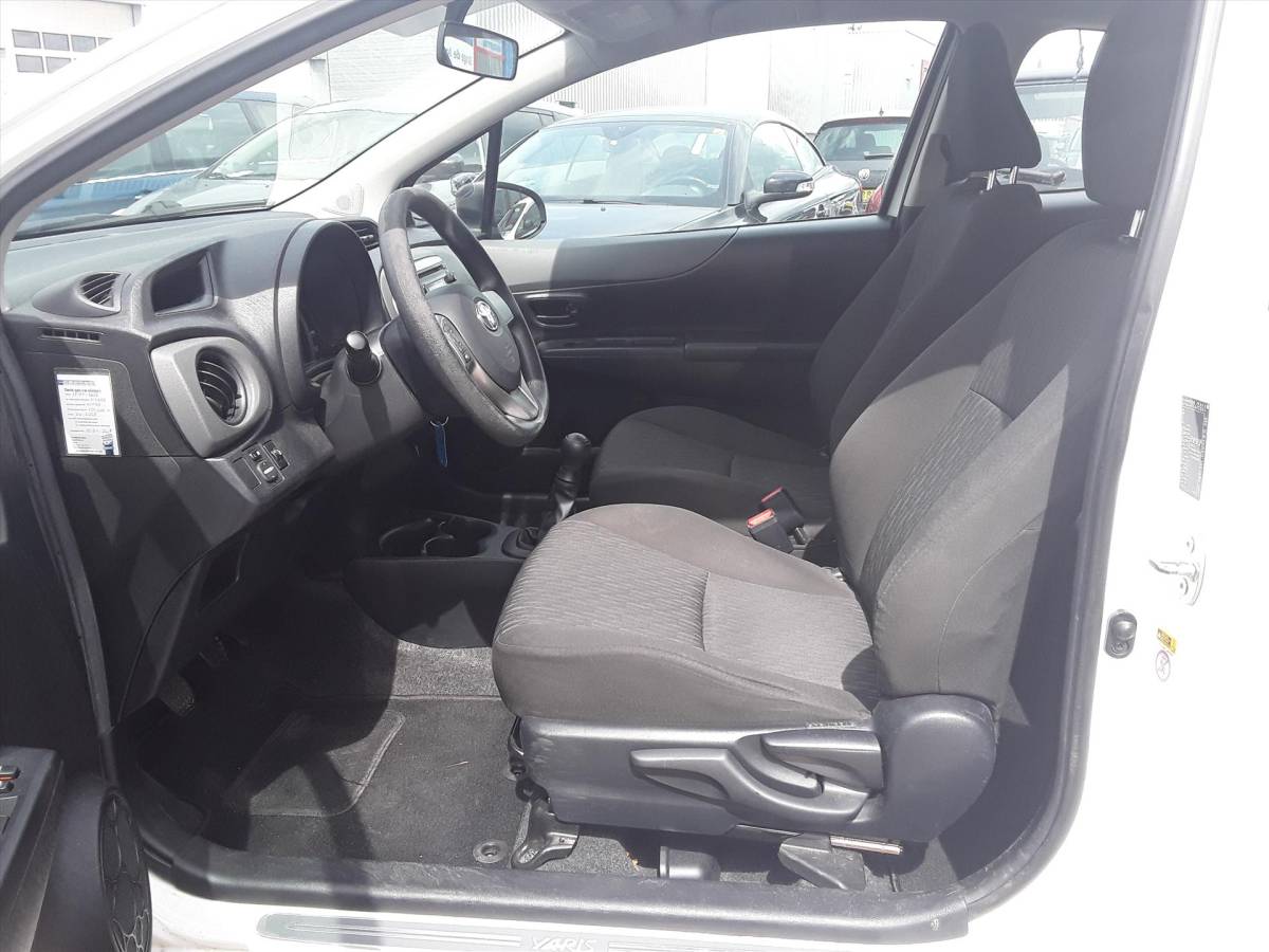 Toyota Yaris TOYOTA Yaris 1.0 12v VVT-i 69pk 3D Access