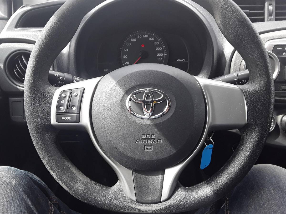 Toyota Yaris TOYOTA Yaris 1.0 12v VVT-i 69pk 3D Access