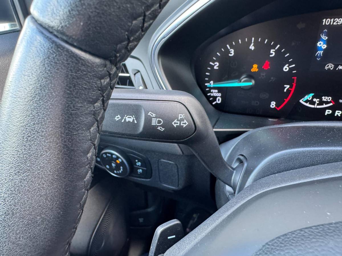 Ford Focus Ford Focus 1.0 EcoBoost Titanium Business Automaat