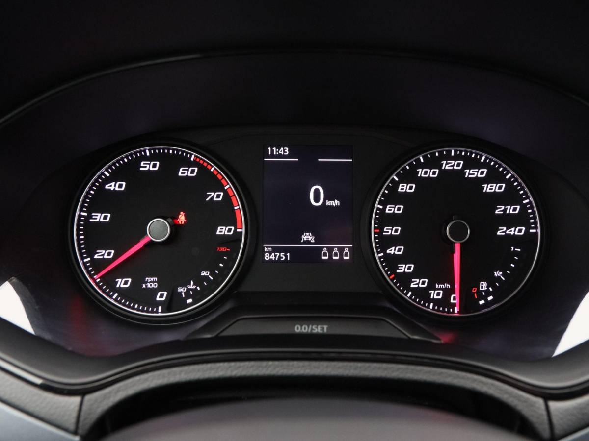 SEAT Arona SEAT Arona 1.0 TSi Xcellence | Cruise Control | Climatronic | Parkeersensoren | Bluetooth | 16 Inch | Trekhaak | 84.746 Km !!