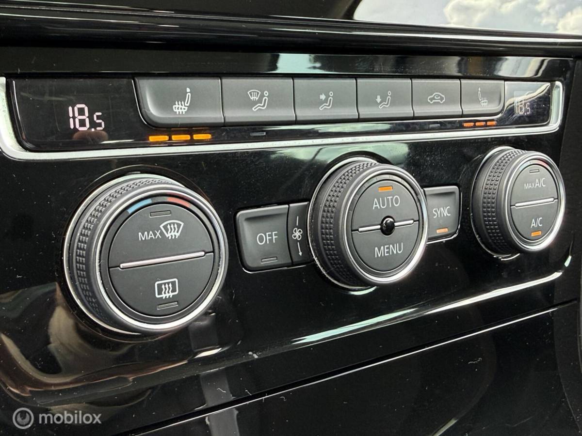 Volkswagen Golf VW Golf Highline 19” nieuwe velgen+banden/Dynaudio/Trekhaak