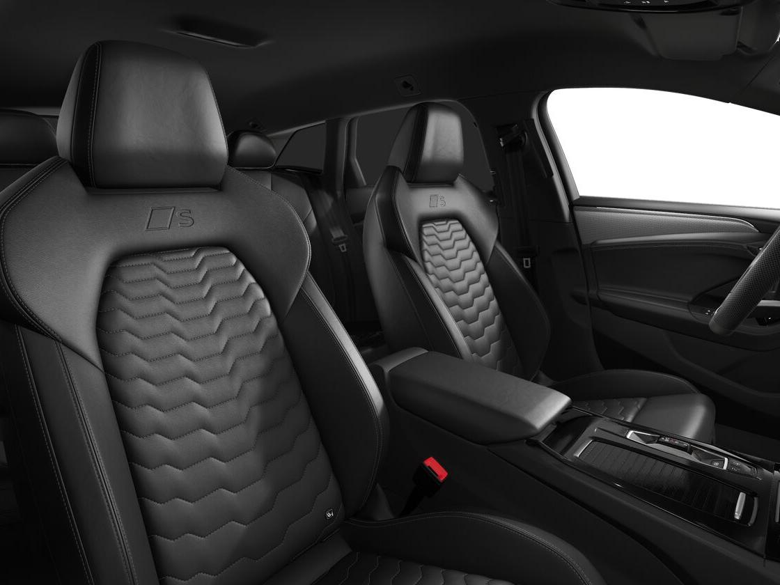 Audi A6 Avant e-tron Audi A6 Avant e-tron S edition 83 kWh 286 PK · Trekhaak elek. wegklapbaar · Optiekpakket zwart · Zwart lederen sportstoelen