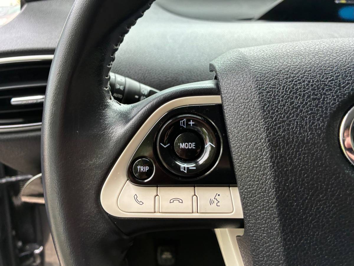 Toyota Prius Toyota Prius 1.8 Dynamic | Navi + Clima + Cruise + Camera + Nap nu € 16.975,-!!