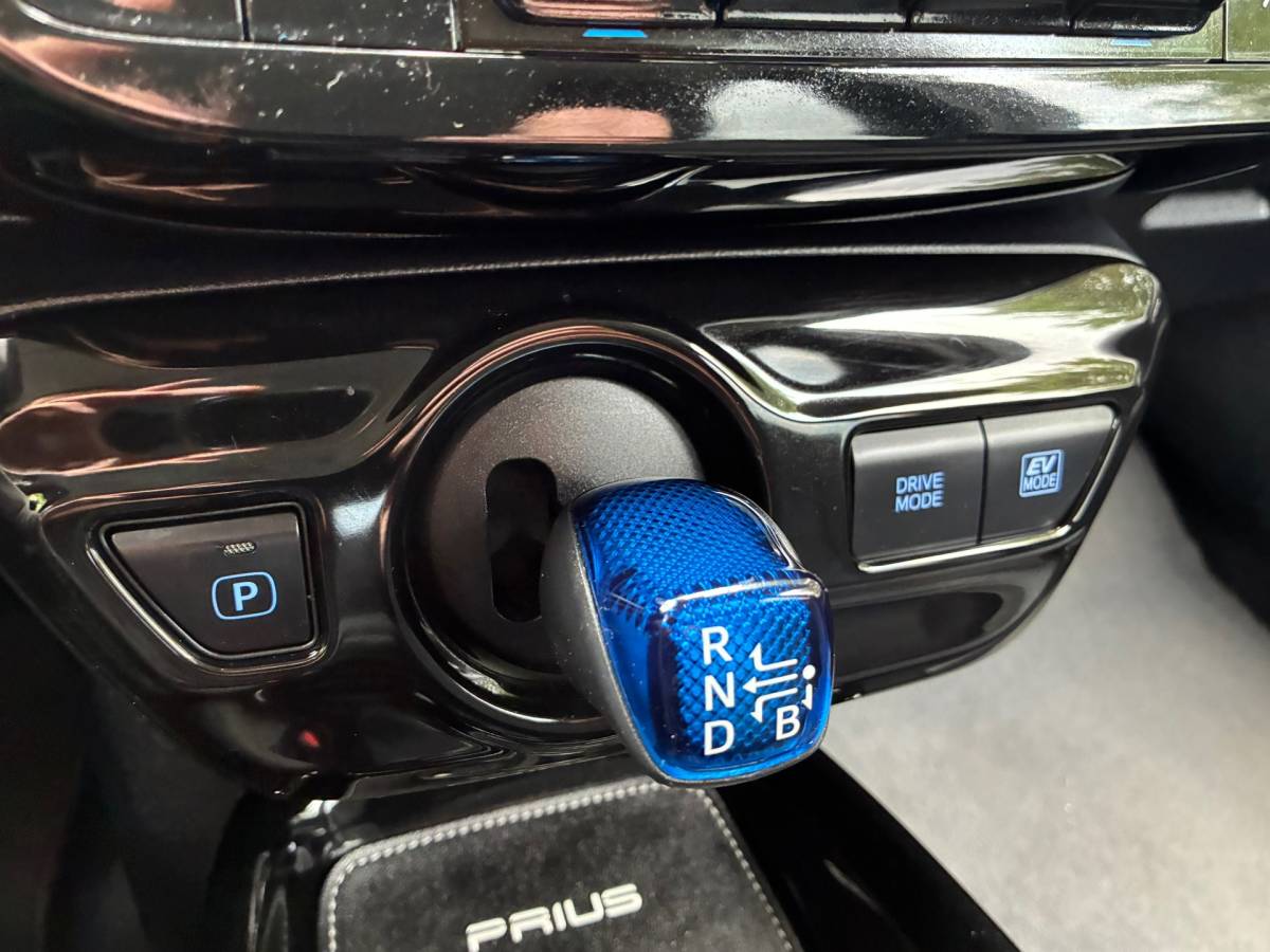 Toyota Prius Toyota Prius 1.8 Dynamic | Navi + Clima + Cruise + Camera + Nap nu € 16.975,-!!