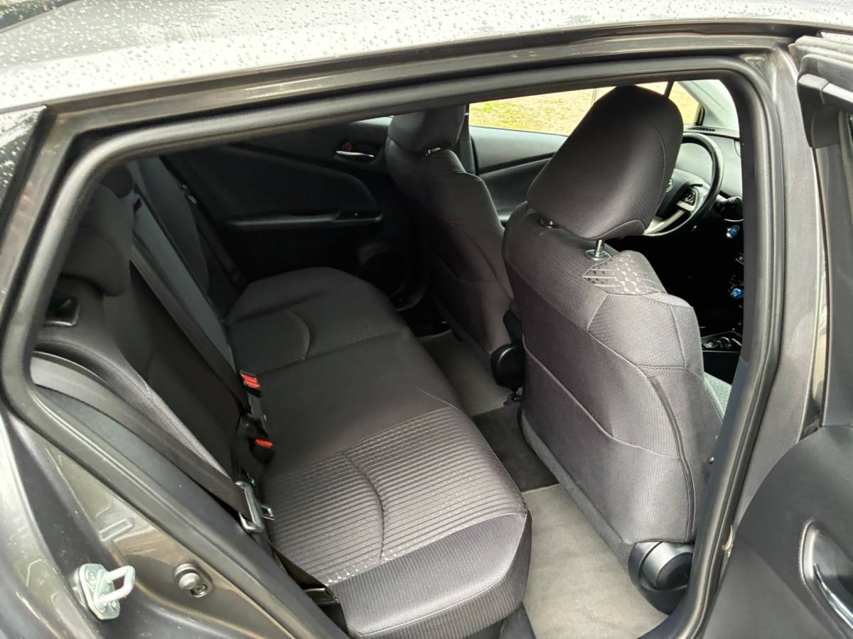 Toyota Prius Toyota Prius 1.8 Dynamic | Navi + Clima + Cruise + Camera + Nap nu € 16.975,-!!