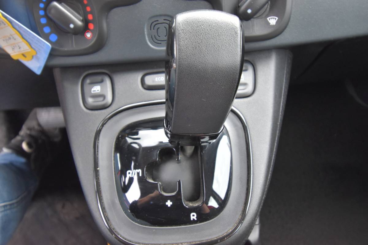 Fiat Panda Fiat Panda 0.9 TwinAir Popstar , TREKHAAK , EL VOOR , AIRCO , RCD SPELER