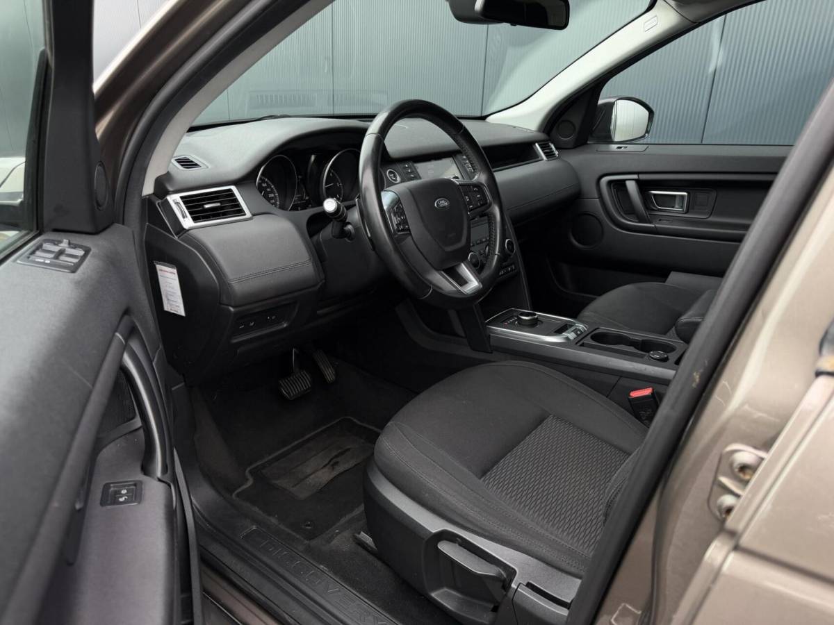 Land Rover Discovery Sport Land Rover Discovery Sport 2.0 TD4 Grijs Kenteken – Xenon – Trekhaak