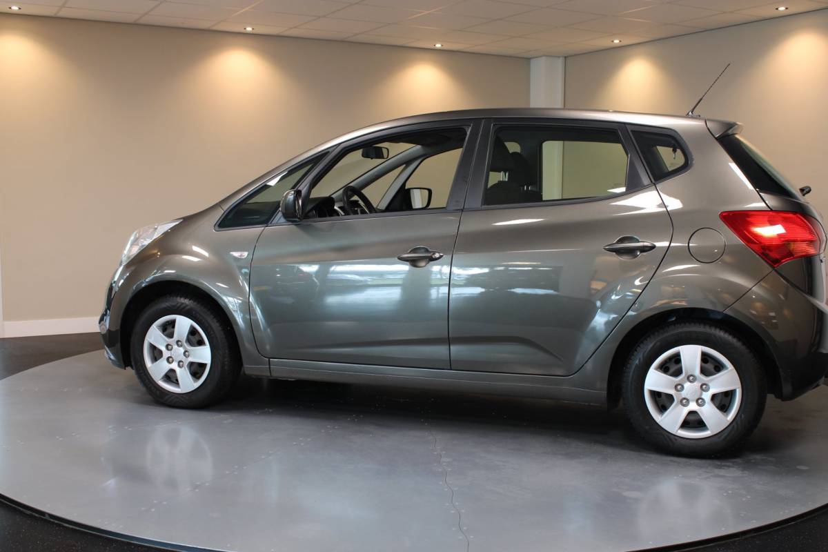 Kia Venga Kia Venga 1.4 CVVT ComfortLine *Trekhaak* Airco|All-seasons|APK 2027|NAP