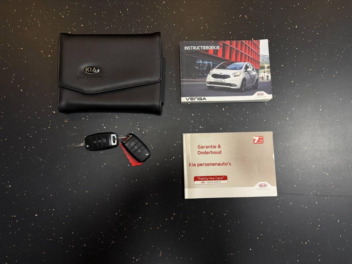 Kia Venga Kia Venga 1.4 CVVT ComfortLine *Trekhaak* Airco|All-seasons|APK 2027|NAP