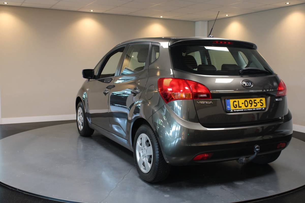 Kia Venga Kia Venga 1.4 CVVT ComfortLine *Trekhaak* Airco|All-seasons|APK 2027|NAP