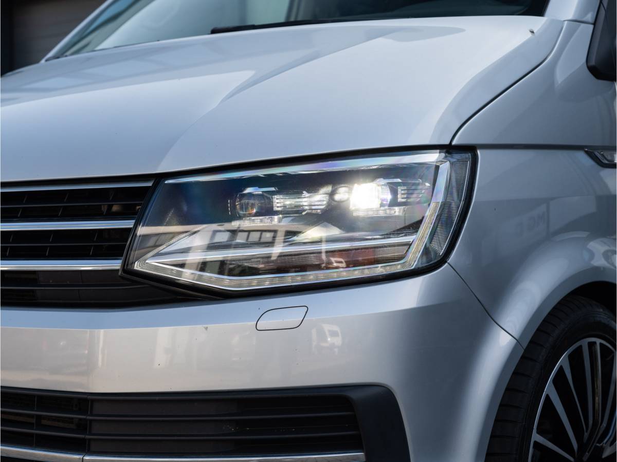 Volkswagen Transporter Volkswagen Transporter L2H1 DC Caravelle 2.0 TDI Highline lang DSG, BULLI, LEDER, CARPLAY, 20INCH, VOL