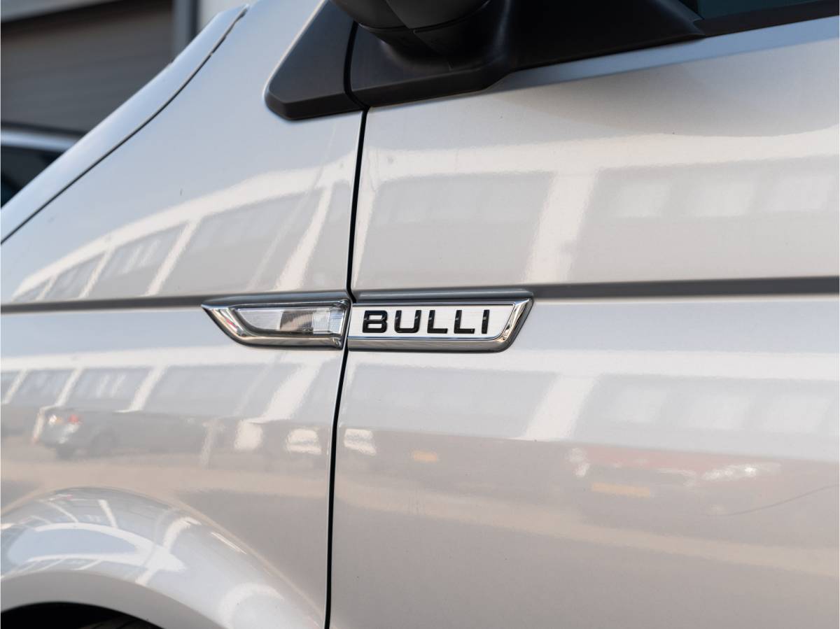 Volkswagen Transporter Volkswagen Transporter L2H1 DC Caravelle 2.0 TDI Highline lang DSG, BULLI, LEDER, CARPLAY, 20INCH, VOL