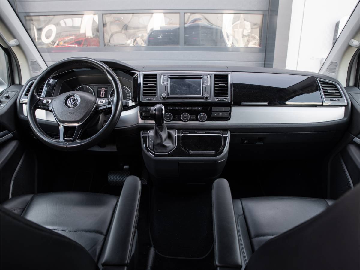 Volkswagen Transporter Volkswagen Transporter L2H1 DC Caravelle 2.0 TDI Highline lang DSG, BULLI, LEDER, CARPLAY, 20INCH, VOL