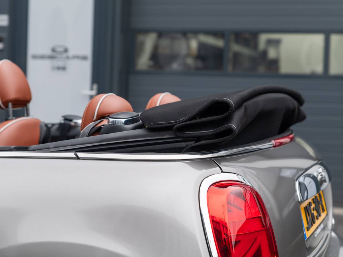 MINI Cooper Cabrio MINI Mini Cabrio 1.5 Cooper Chili AUTOMAAT, CHESTER LEDER, SPORTSTOELEN, NAVI, STOELVERWARMING, 2020 model