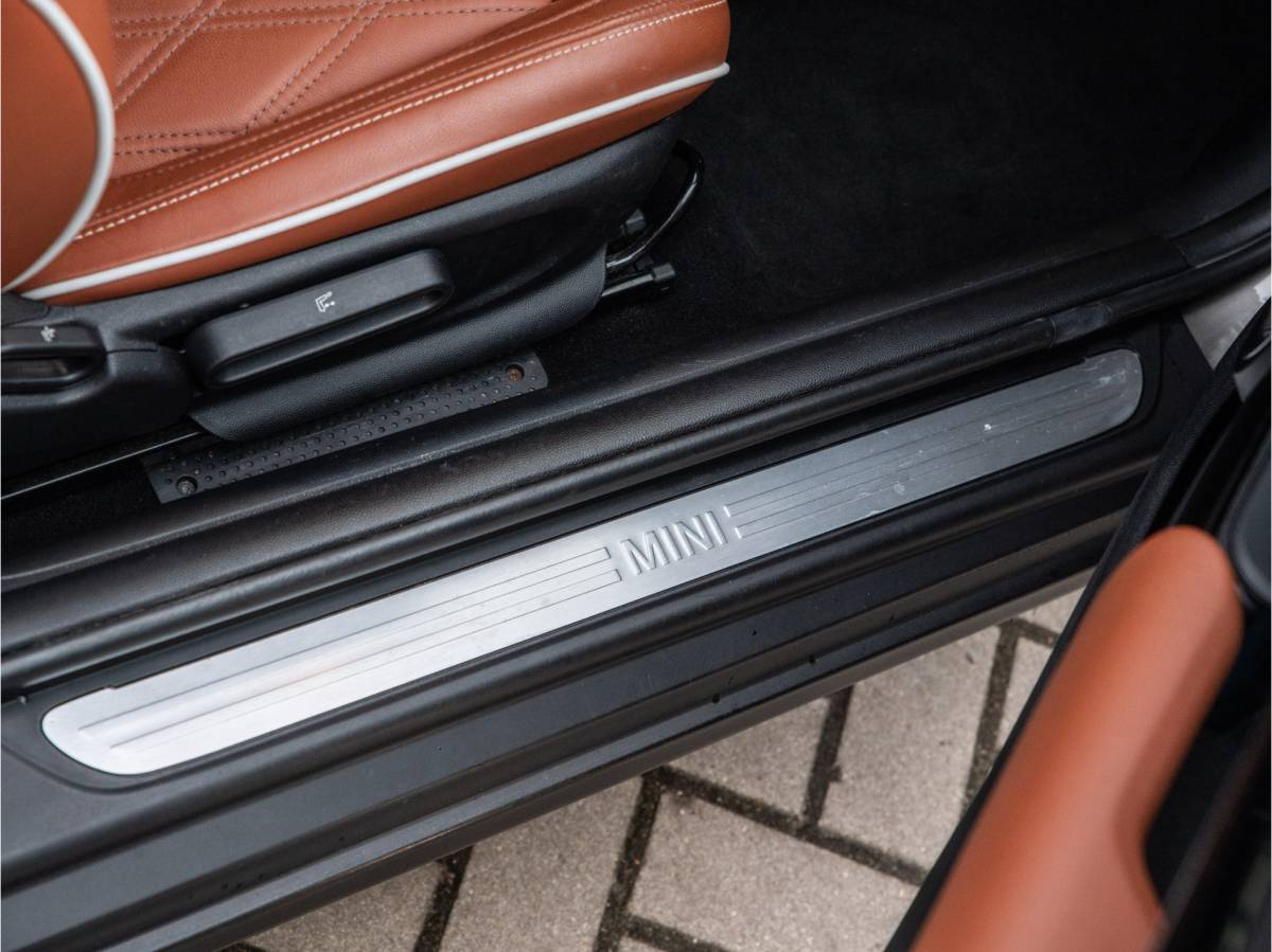 MINI Cooper Cabrio MINI Mini Cabrio 1.5 Cooper Chili AUTOMAAT, CHESTER LEDER, SPORTSTOELEN, NAVI, STOELVERWARMING, 2020 model