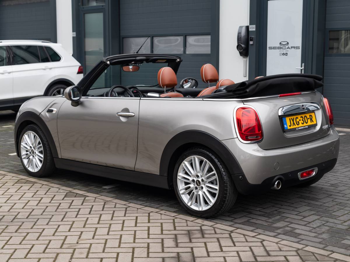 MINI Cooper Cabrio MINI Mini Cabrio 1.5 Cooper Chili AUTOMAAT, CHESTER LEDER, SPORTSTOELEN, NAVI, STOELVERWARMING, 2020 model