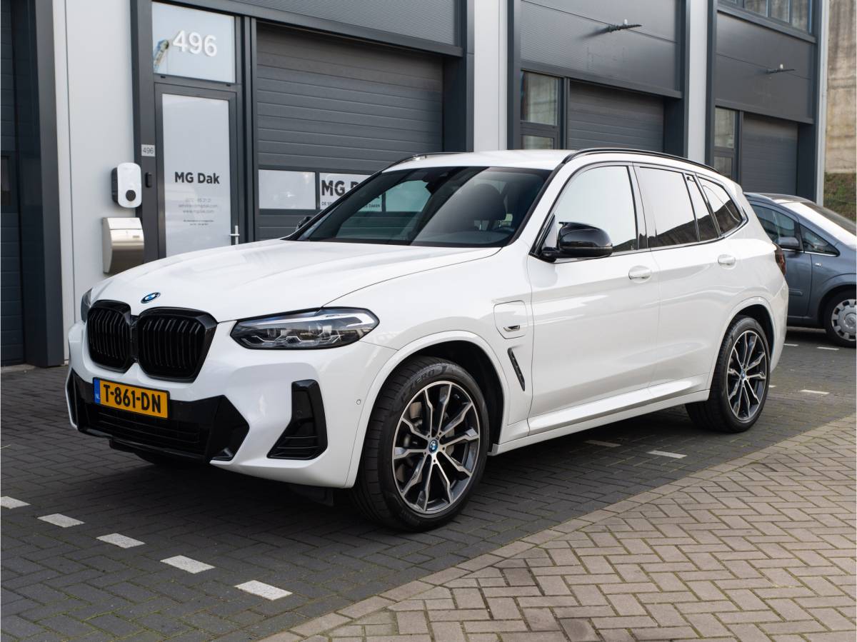 BMW X3 BMW X3 xDrive30e High Executive FACELIFT LCI, M SPORT, 20INCH, VERWARMD STUUR, APPLE CARPLAY, 2022