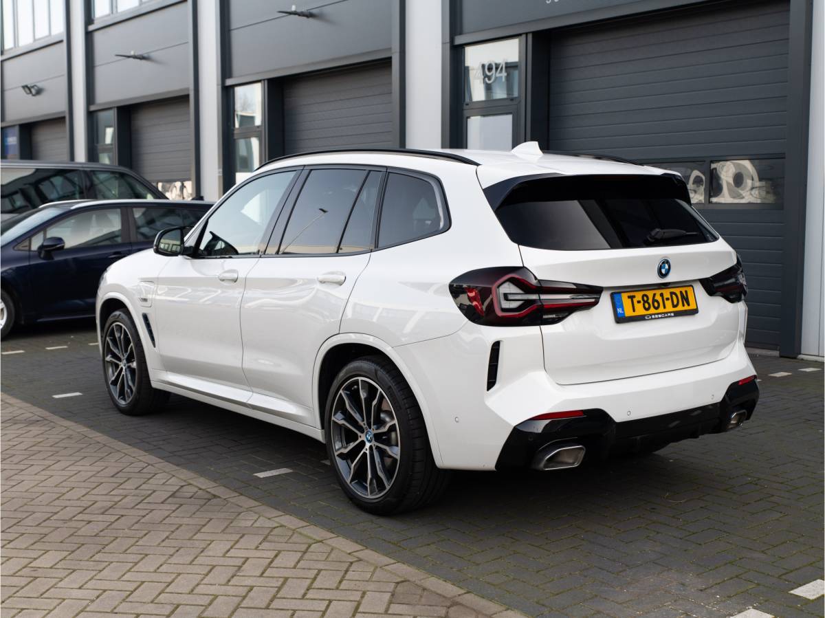 BMW X3 BMW X3 xDrive30e High Executive FACELIFT LCI, M SPORT, 20INCH, VERWARMD STUUR, APPLE CARPLAY, 2022