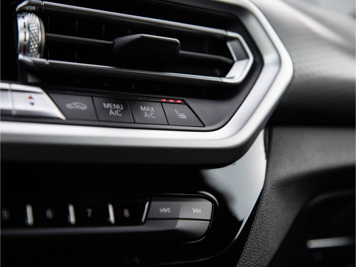 BMW X3 BMW X3 xDrive30e High Executive FACELIFT LCI, M SPORT, 20INCH, VERWARMD STUUR, APPLE CARPLAY, 2022