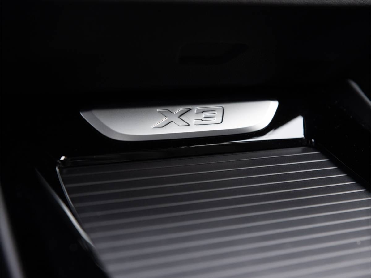 BMW X3 BMW X3 xDrive30e High Executive FACELIFT LCI, M SPORT, 20INCH, VERWARMD STUUR, APPLE CARPLAY, 2022