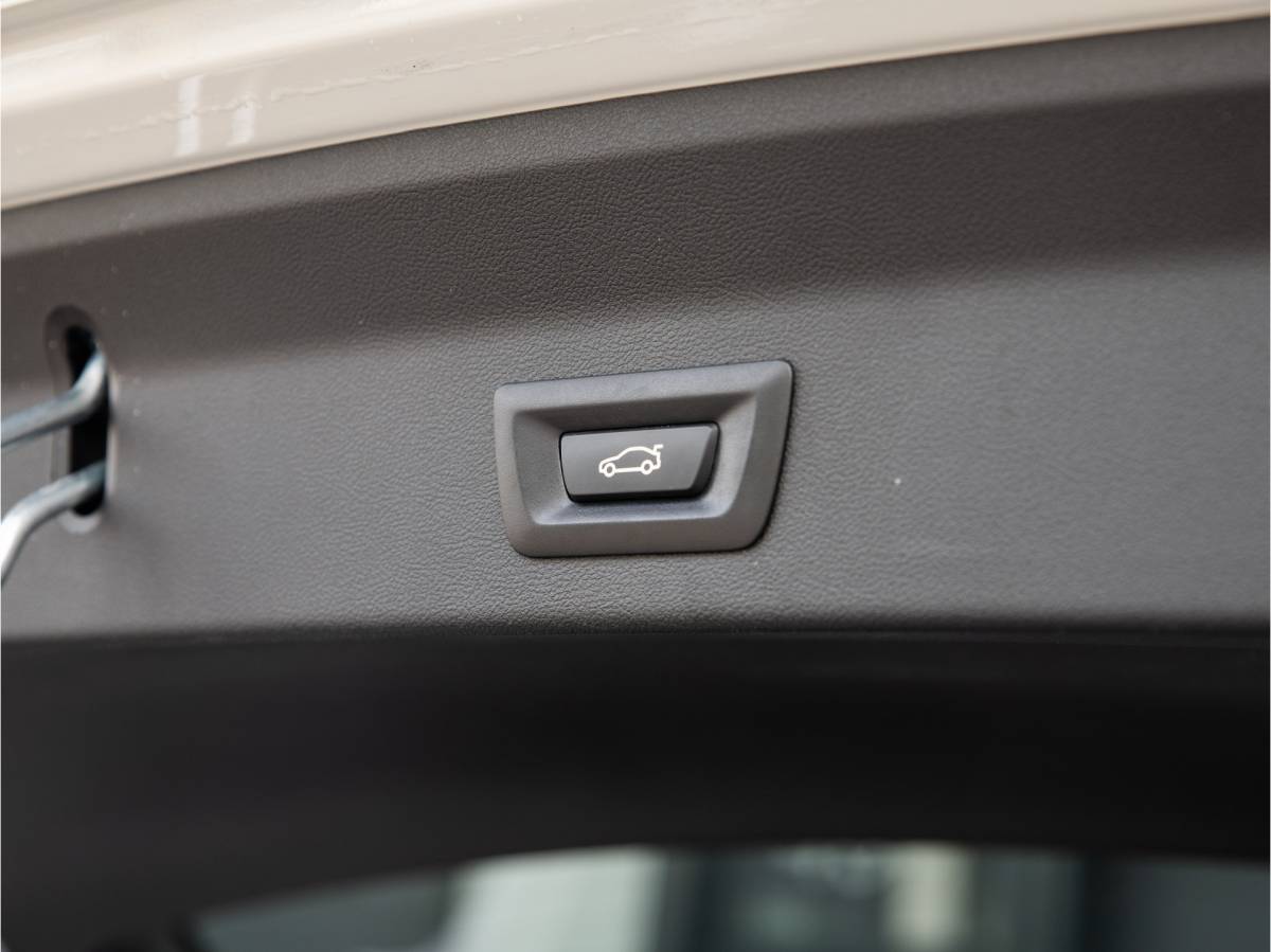 BMW X3 BMW X3 xDrive30e High Executive FACELIFT LCI, M SPORT, 20INCH, VERWARMD STUUR, APPLE CARPLAY, 2022