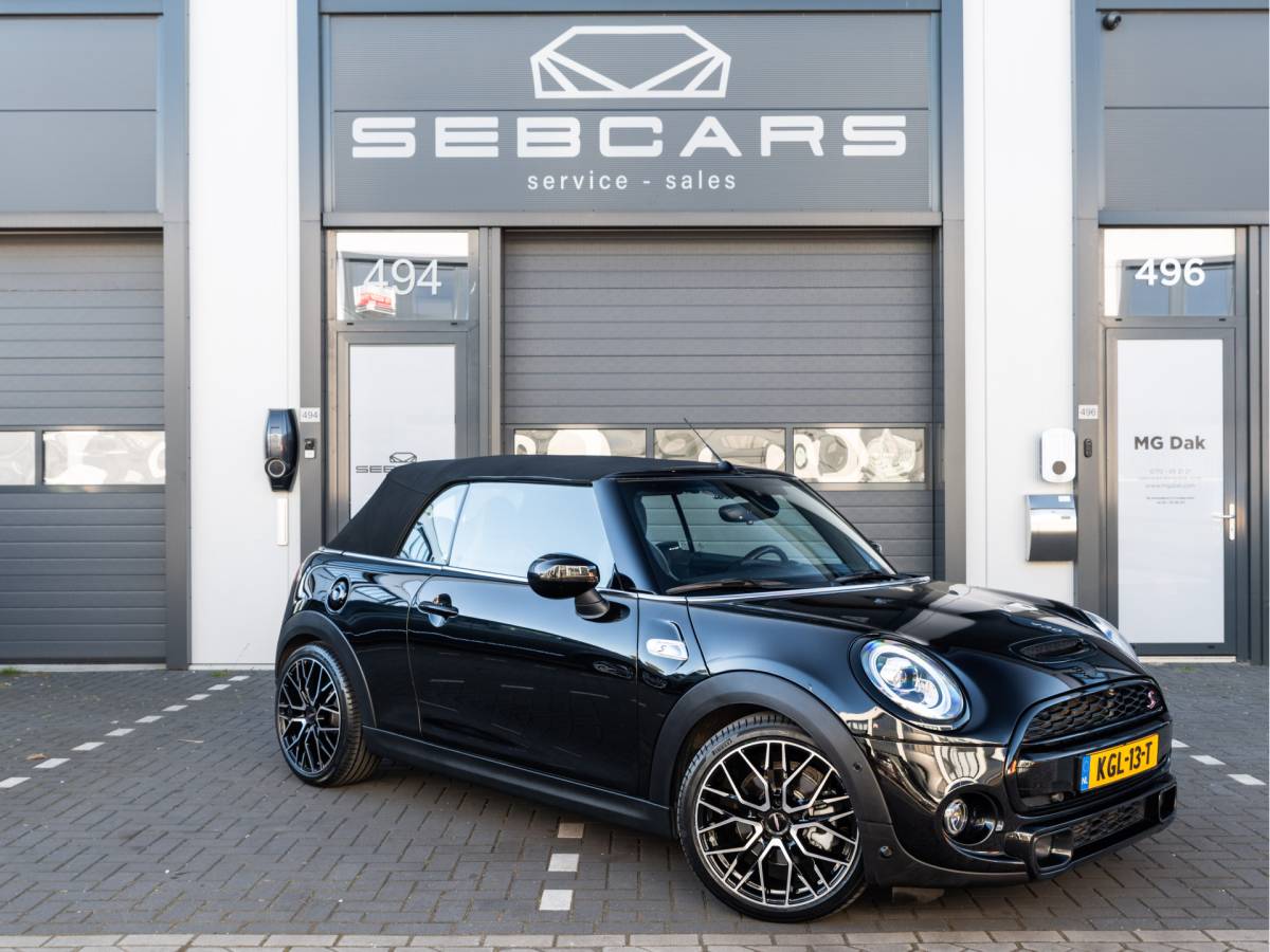 MINI Cooper S Cabrio MINI Mini Cabrio 2.0 Cooper S JCW SPORTSTOELEN, 18INCH, ADAPT CRUISE, AUTOMAAT