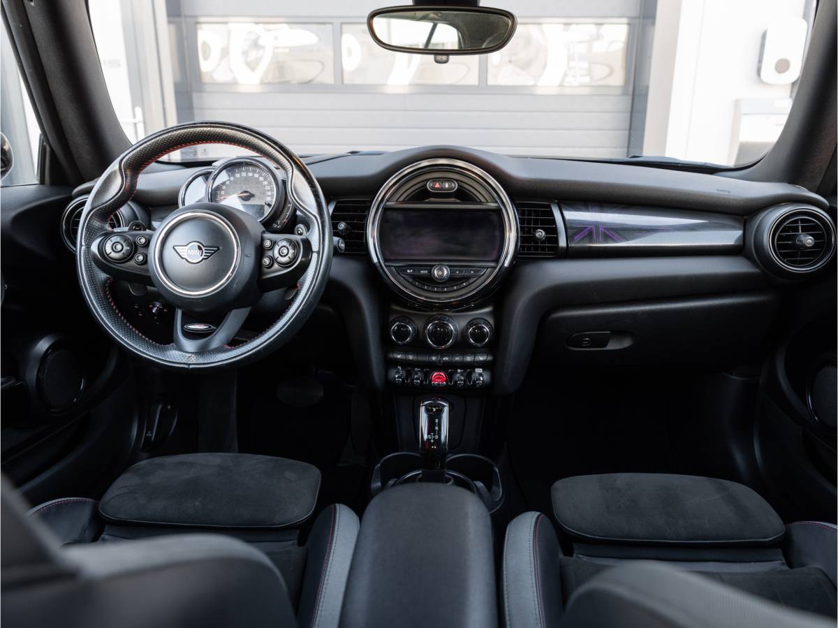 MINI Cooper S Cabrio MINI Mini Cabrio 2.0 Cooper S JCW SPORTSTOELEN, 18INCH, ADAPT CRUISE, AUTOMAAT