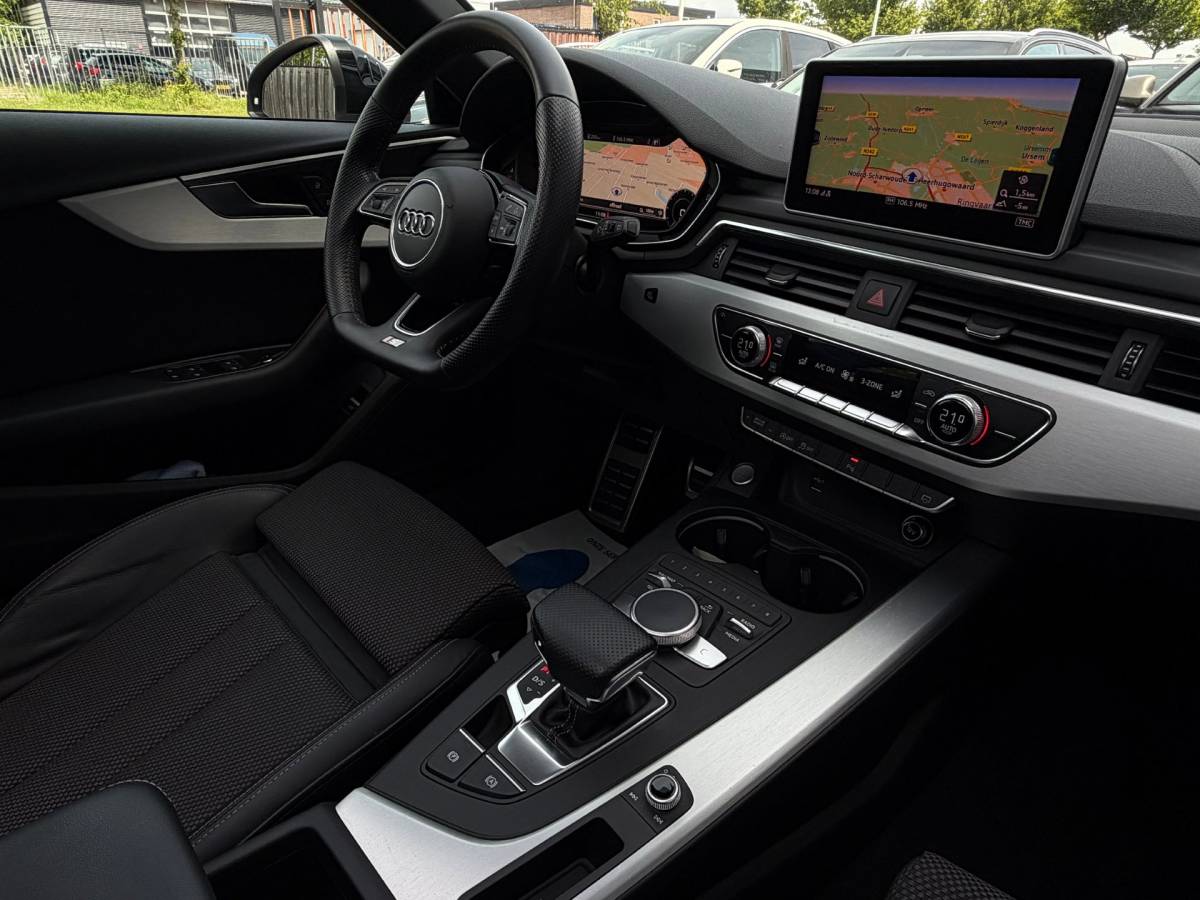 Audi A4 Audi A4 AVANT 1.4 TFSI 150pk Sport S-line black edition / Pano