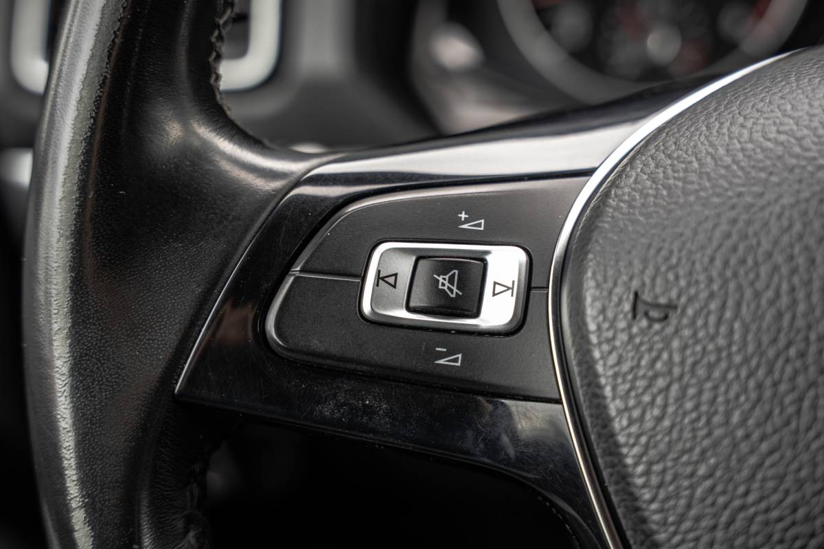 Volkswagen Amarok Volkswagen Amarok Highline V6 3.0 TDI 4×4 | 258 PK | 1ste Eigenaar | LED | Camera | Carplay | Cruise | Trekhaak | Airco