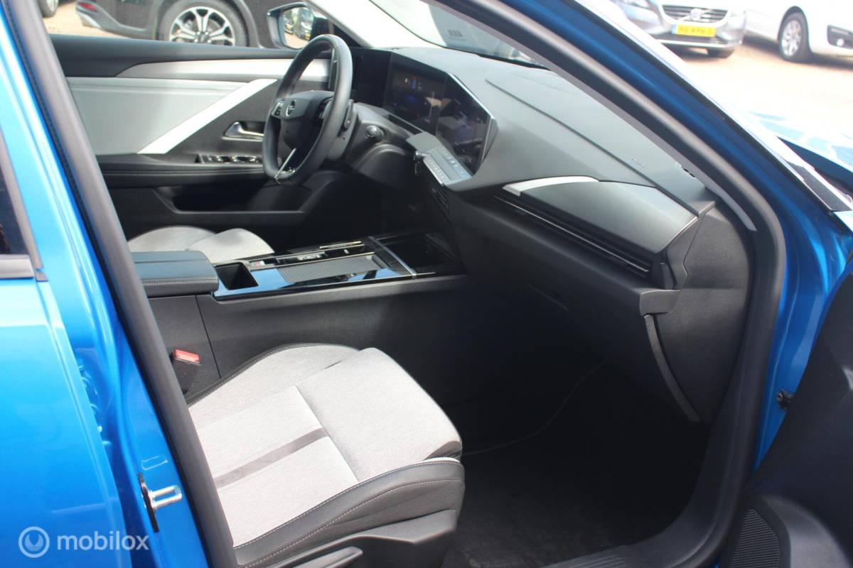 Opel Astra Opel Astra Sports Tourer 1.6 Turbo Plug In Hybrid GS AGR/ACC/Trekhaak